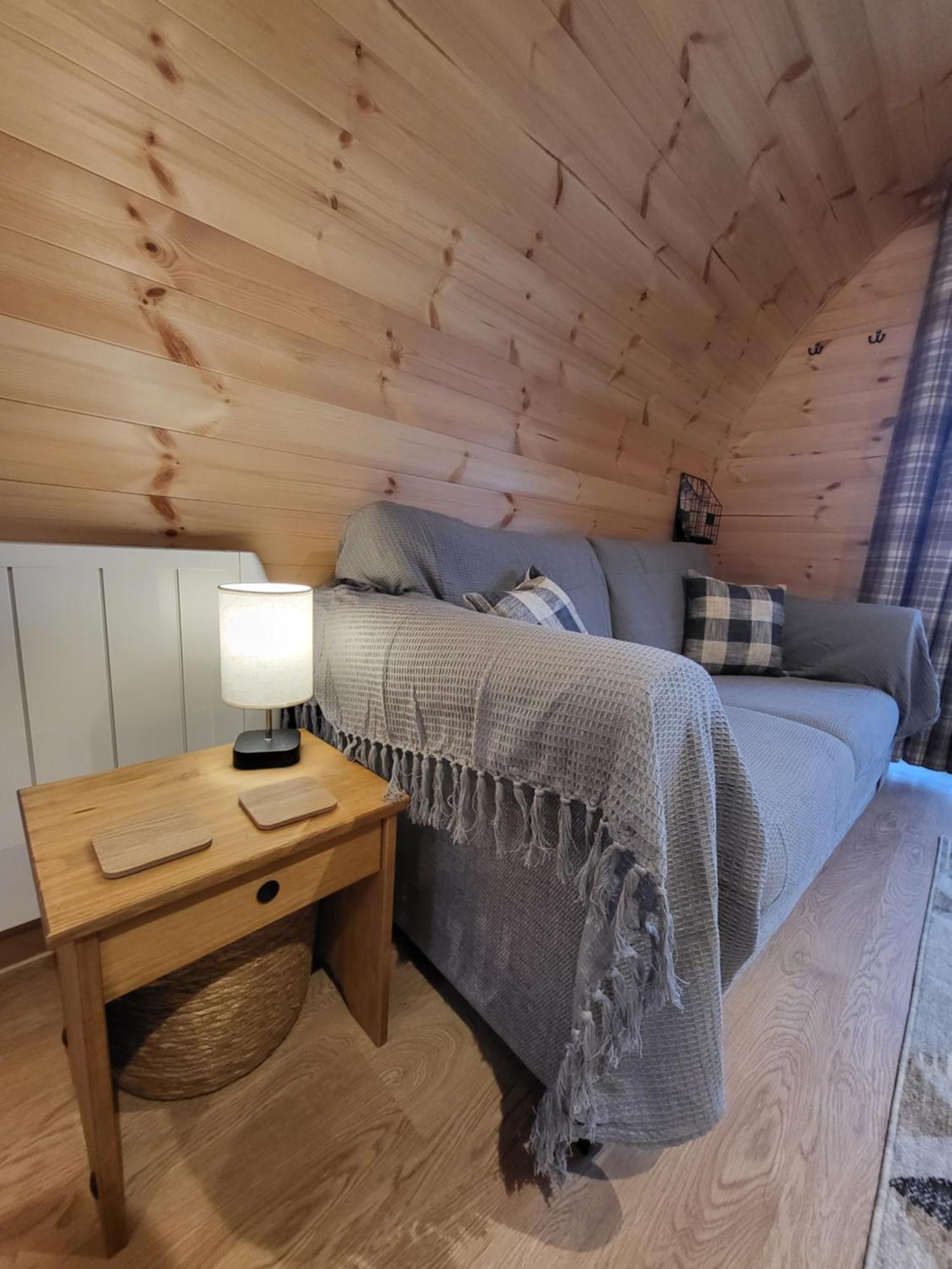 Hotel Lois' Pod With Hot Tub, Near Airport Bristol Exterior foto